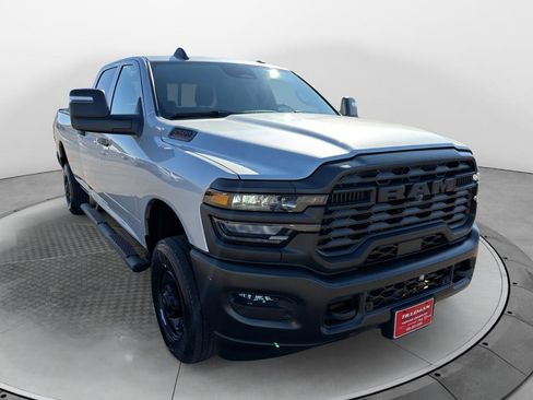 New 2026 RAM 2500 Tradesman AWD/4WD image 3