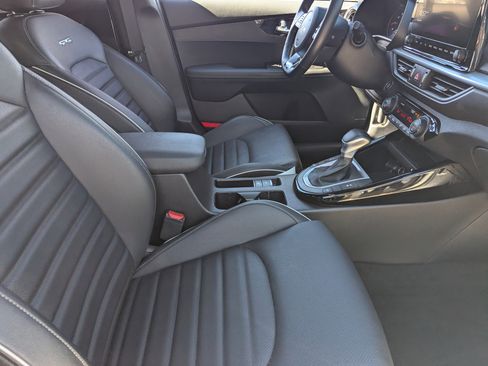 Certified 2024 Kia Forte GT-Line w/ GT-Line Premium Package image 9