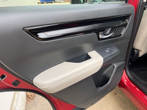 Certified 2023 Honda CR-V EX-L image 13