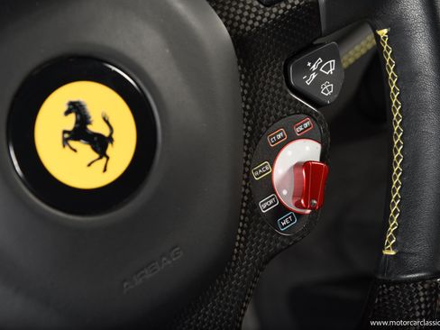 Used 2016 Ferrari 488 Spider RWD image 40