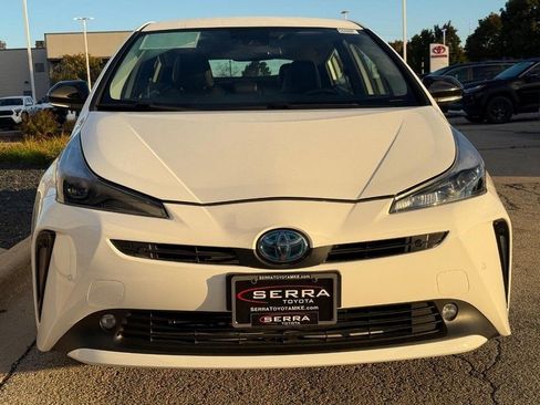 Used 2022 Toyota Prius image 9