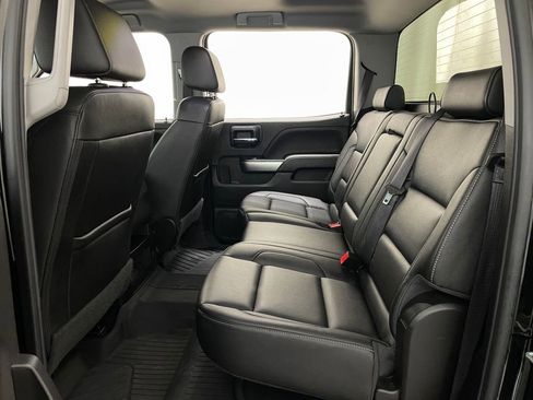 Used 2018 Chevrolet Silverado 1500 LT w/ All Star Edition image 8