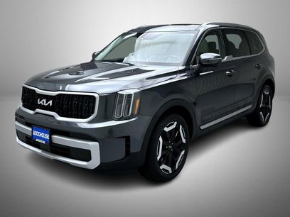 Used 2023 Kia Telluride EX w/ EX Captain's Chair Package