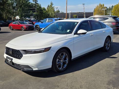 Used 2023 Honda Accord EX-L image 7