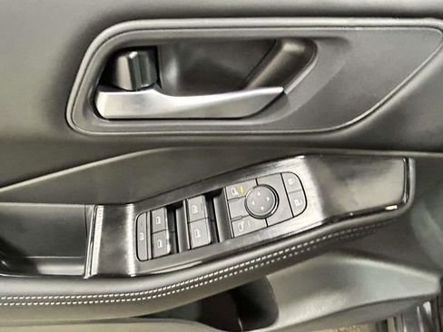 New 2026 Nissan Rogue SV FWD image 13