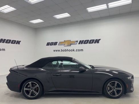 Used 2024 Ford Mustang Premium RWD image 4
