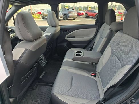 Certified 2025 Subaru Forester Premium AWD/4WD image 10