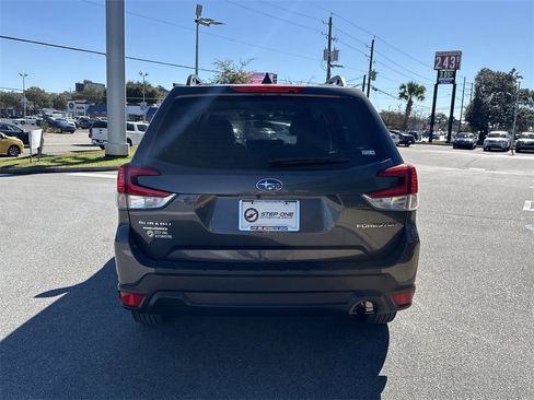 Certified 2023 Subaru Forester image 7
