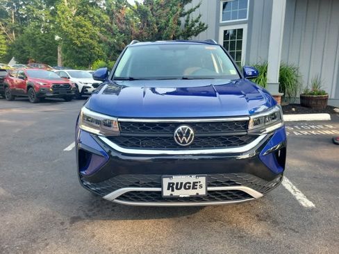 Used 2022 Volkswagen Taos SE AWD/4WD image 9