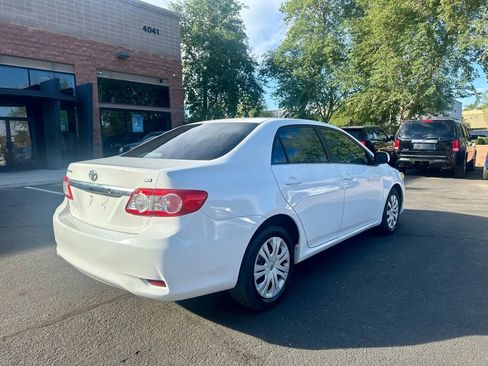 Used 2013 Toyota Corolla LE Special Edition image 8