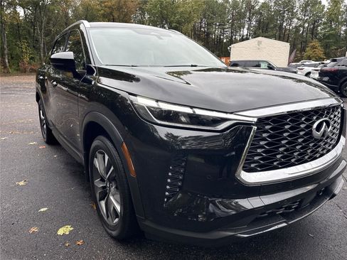 Certified 2025 INFINITI QX60 Luxe image 33