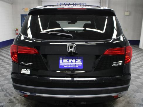 Used 2018 Honda Pilot Touring image 35