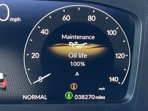Certified 2025 Honda Pilot Black Edition image 14