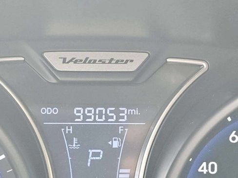 Used 2013 Hyundai Veloster Turbo image 9