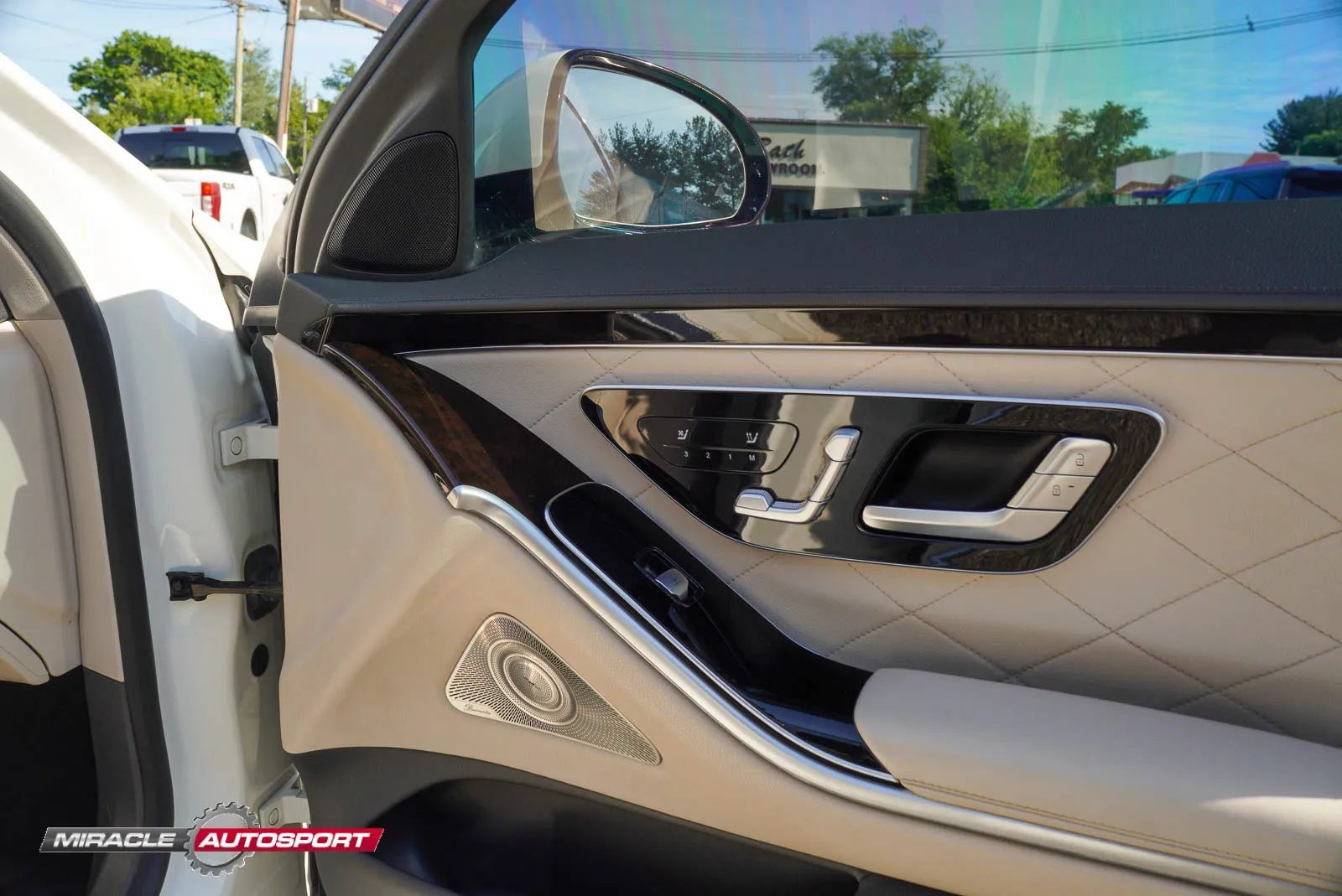 Used 2021 Mercedes-Benz S 580 4MATIC Sedan image 29
