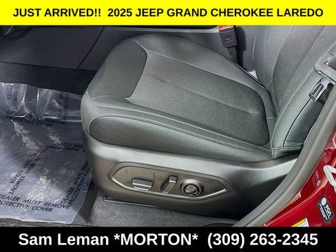New 2025 Jeep Grand Cherokee Laredo w/ Luxury Tech Group I image 18