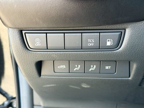 Used 2025 MAZDA CX-50 AWD 2.5 Hybrid w/ Premium Pkg image 10