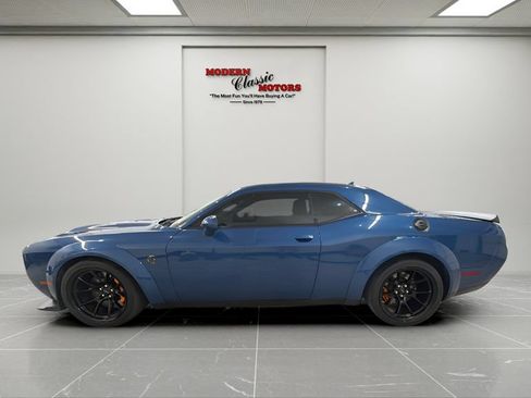 Used 2021 Dodge Challenger SRT Hellcat Redeye RWD image 2