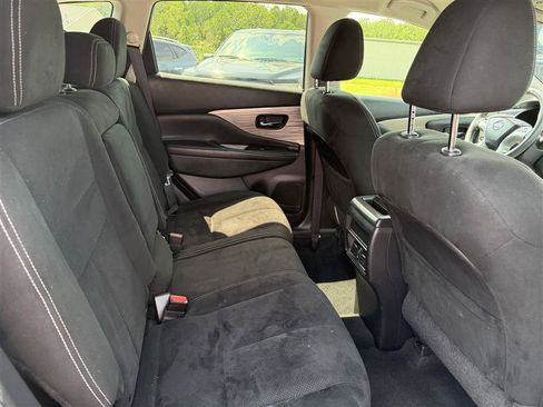 Used 2015 Nissan Murano S w/ Cargo Package AWD/4WD image 16