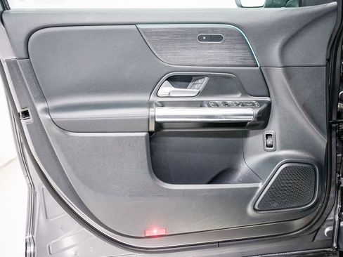 Certified 2022 Mercedes-Benz GLA 250 4MATIC image 19