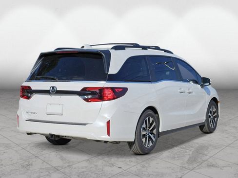 New 2026 Honda Odyssey EX-L image 4