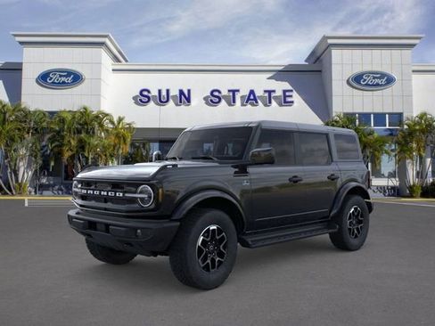 New 2026 Ford Bronco Outer Banks image 3