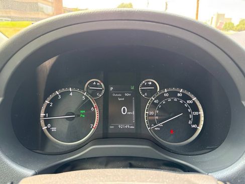 Used 2020 Lexus GX 460 Premium w/ Premium Package AWD/4WD image 21