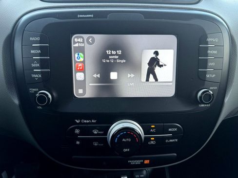 Used 2019 Kia Soul w/ Convenience Package image 18