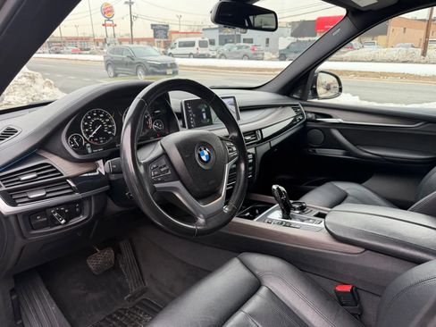 Used 2017 BMW X5 xDrive50i AWD/4WD image 10