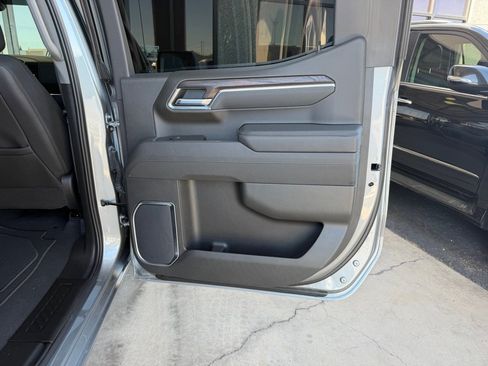 Used 2026 GMC Sierra 1500 SLT AWD/4WD image 29