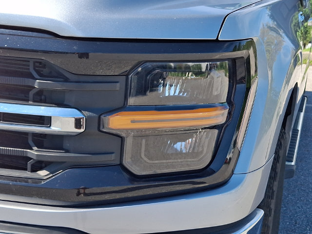 Used 2025 Ford F150 XLT w/ Equipment Group 301A Standard AWD/4WD image 9