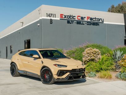 Used 2023 Lamborghini Urus Performante