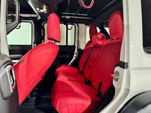 Used 2020 Jeep Wrangler Unlimited Rubicon image 29