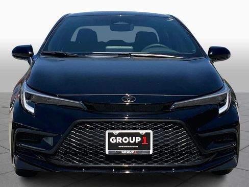 Used 2025 Toyota Corolla SE image 4