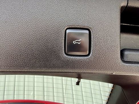 Used 2021 Ford Escape SE w/ Convenience Package AWD/4WD image 19