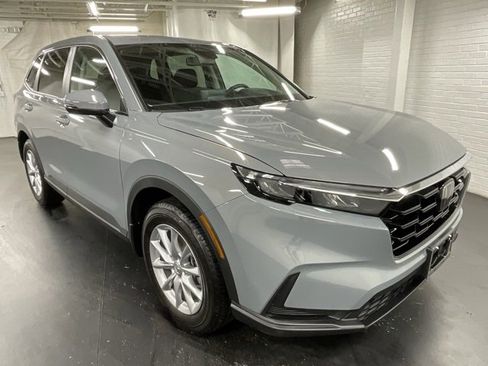 Certified 2026 Honda CR-V EX image 7