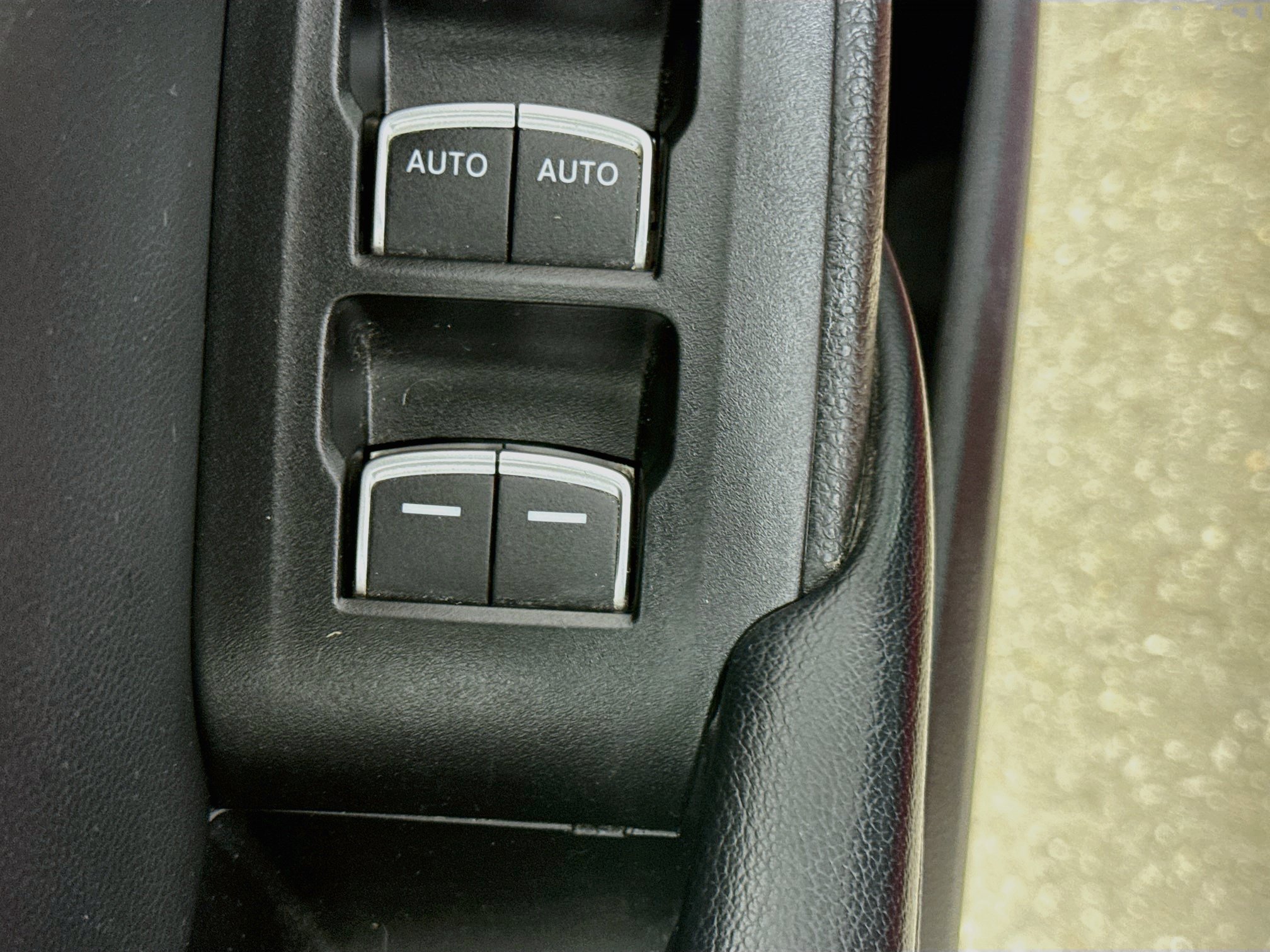 Used 2018 Honda Accord Sport image 18