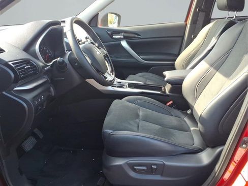 Used 2025 Mitsubishi Eclipse Cross AWD image 24