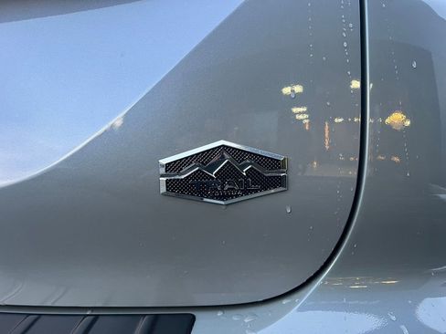 New 2026 Mitsubishi Outlander AWD image 27