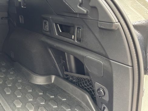 Used 2023 Subaru Outback Onyx Edition image 30