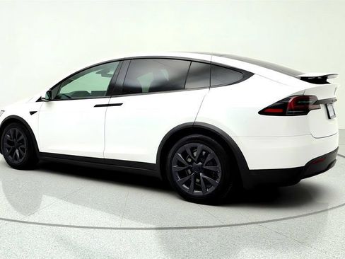 Used 2022 Tesla Model X AWD/4WD image 7