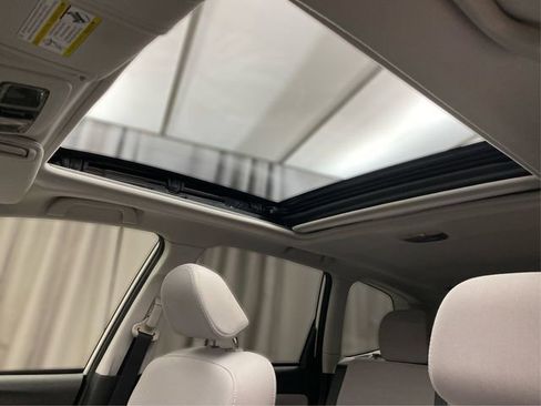 Used 2016 Subaru Forester 2.5i Premium w/ Popular Package #2 image 26