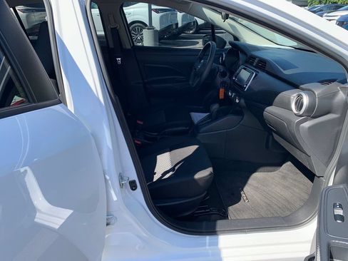 Used 2024 Nissan Versa S w/ S Plus Package FWD image 31