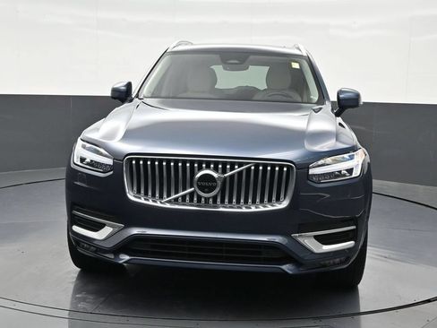 Certified 2023 Volvo XC90 B6 Plus w/ Protection Package Premier AWD/4WD image 9