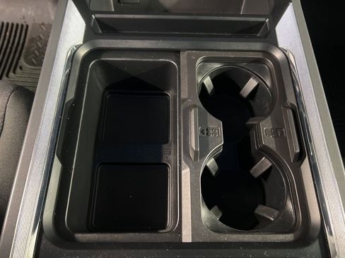 Used 2024 Ford F350 XLT image 13