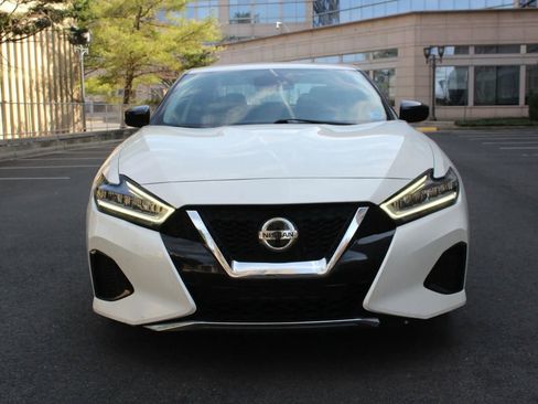 Used 2020 Nissan Maxima 3.5 S w/ Floor Mat Group FWD image 3