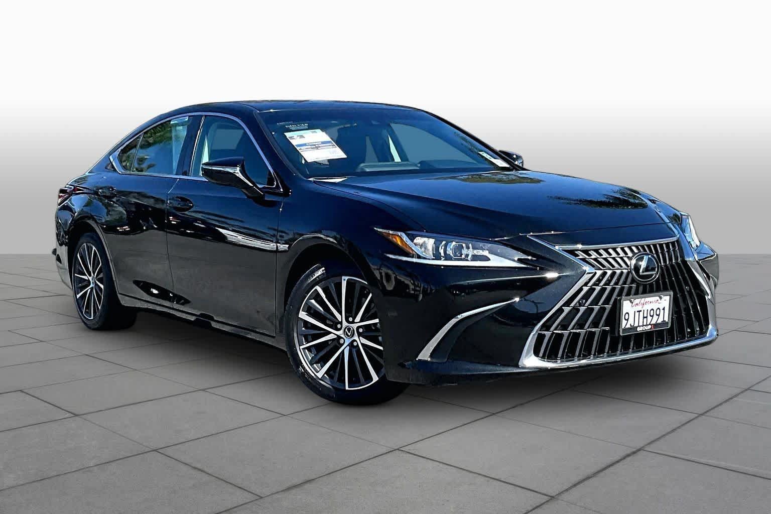 Certified 2024 Lexus ES 350 w/ Premium Package FWD image 2