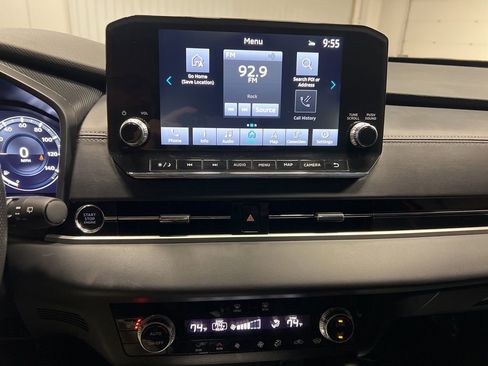 Used 2024 Mitsubishi Outlander SEL image 16