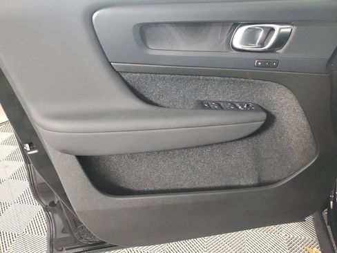 Certified 2024 Volvo C40 P8 Recharge Plus w/ Protection Package Premier RWD image 18