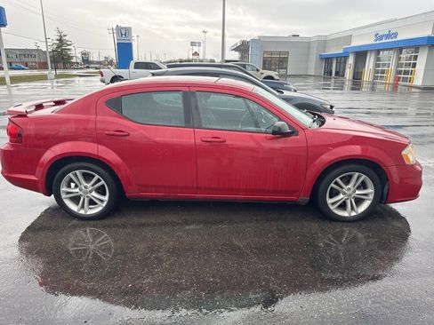 Used 2013 Dodge Avenger SE image 5